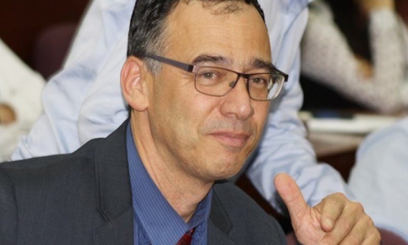 שי ניצן. התחמק מבדיקה