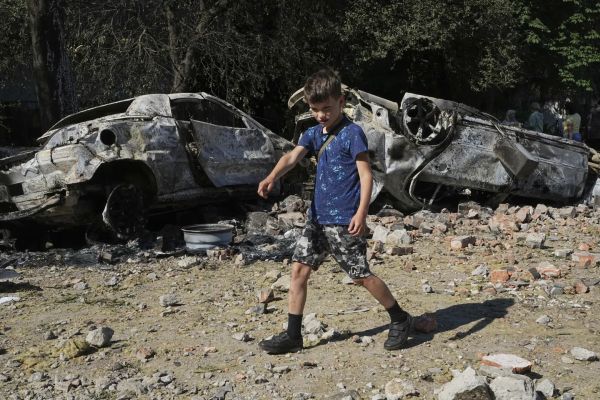 הרס לרכוש [צילום: AP/אפרם לוקצקי]