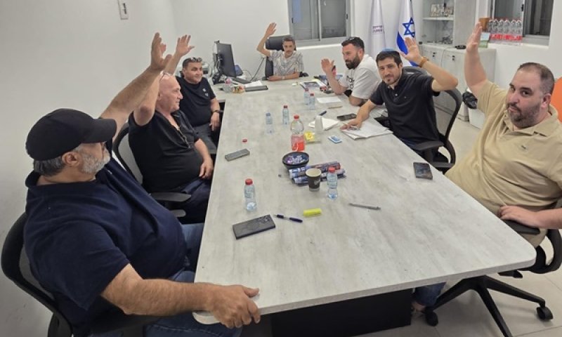 שטרן, היום. מיקומי המחאה נשמרים בסוד [צילום: מתוך הפוסט של אביחי שטרן]