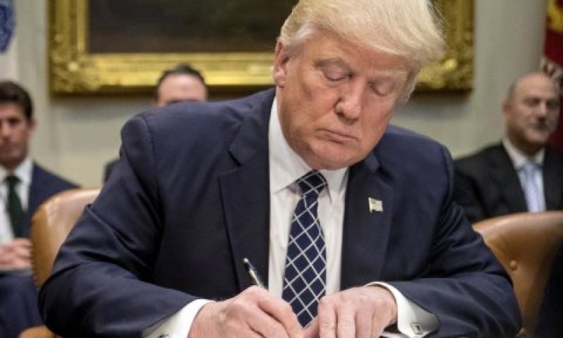 טראמפ. מעוניין לסגור עסקאות [צילום: אנדרו הרניק/AP]