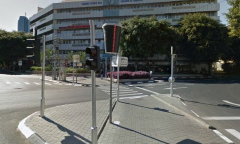 קרליבך פינת החשמונאים [צילום: סטריט ויוויו]