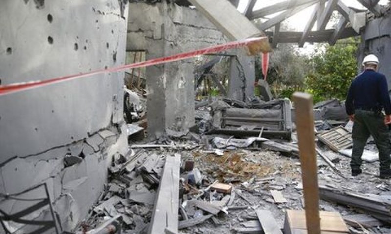 הפגיעה במשמרת [צילום: אריאל שליט, AP]