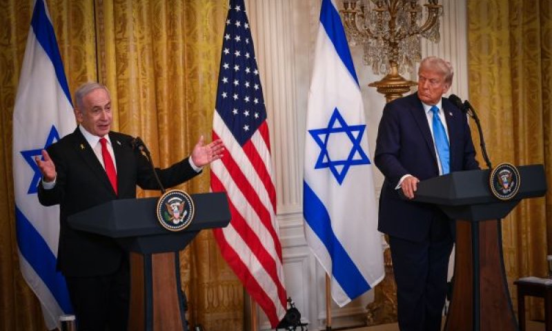 נתניהו וטראמפ. ברקע סירוב אירני [צילום: לירי אגמי, פלאש 90]