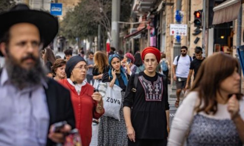 איסוף נתונים למען איכות חיים [צילום אילוסטרציה: אוליביה פיטוסי/פלאש 90]
