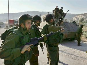 חיילי צה"ל נערכים להיכנס לשכם
