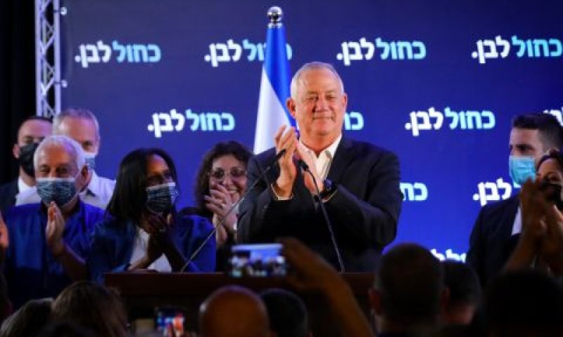 גנץ בליל הבחירות [צילום: פלאש 90]