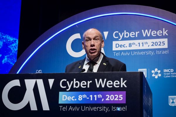 אנגלמן דחה את הסבריה של המשטרה [צילום: אבשלום ששוני/פלאש 90]