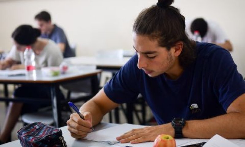 להחליט האם לגשת למועד ב' [צילום אילוסטרציה: אבשלום ששוני, פלאש 90]