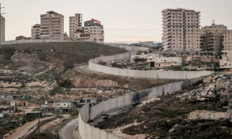 גדר ההפרדה. לסייע לכוחות הביטחון [צילום: ג'מאל עוואד, פלאש 90]