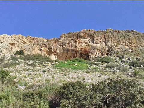 מערת מיסלייה [צילום: מינה וינשטיין-עברון, אוניברסיטת חיפה]