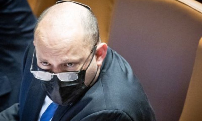 בנט. עופי לי מהעיניים [צילום: יונתן זינדל/פלאש 90]