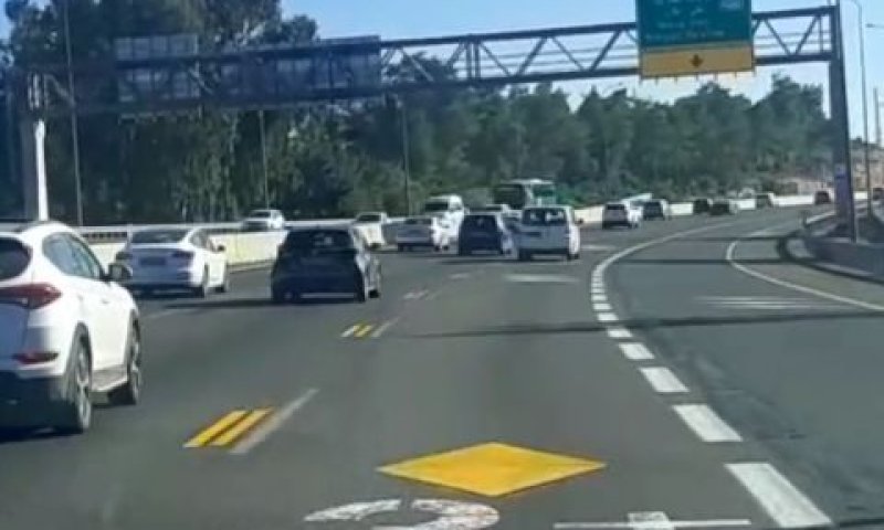 נתיב פלוס בכביש 1 [צילום: דוברות משרד התחבורה]