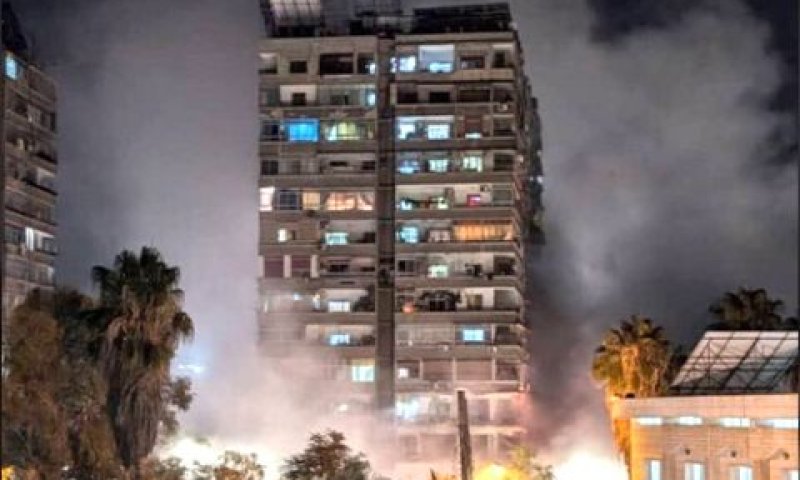 זירת התקיפה [צילום: רשתות ערביות]