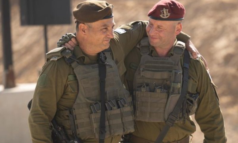 ירון פינקלמן ויניב עשור [צילום: דובר צה''ל]