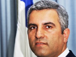 יוספי. לא האמין למנהלים [צילום: בוצ'צ'ו]