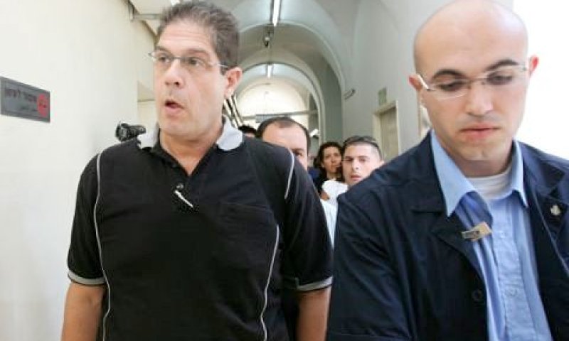 פרופ' בן-ארי בבית המשפט [פלאש 90]